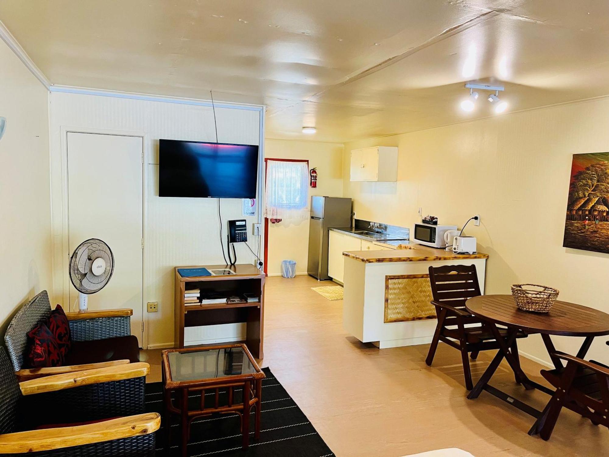Kiikii Inn & Suites ราโรทองกา ภายนอก รูปภาพ