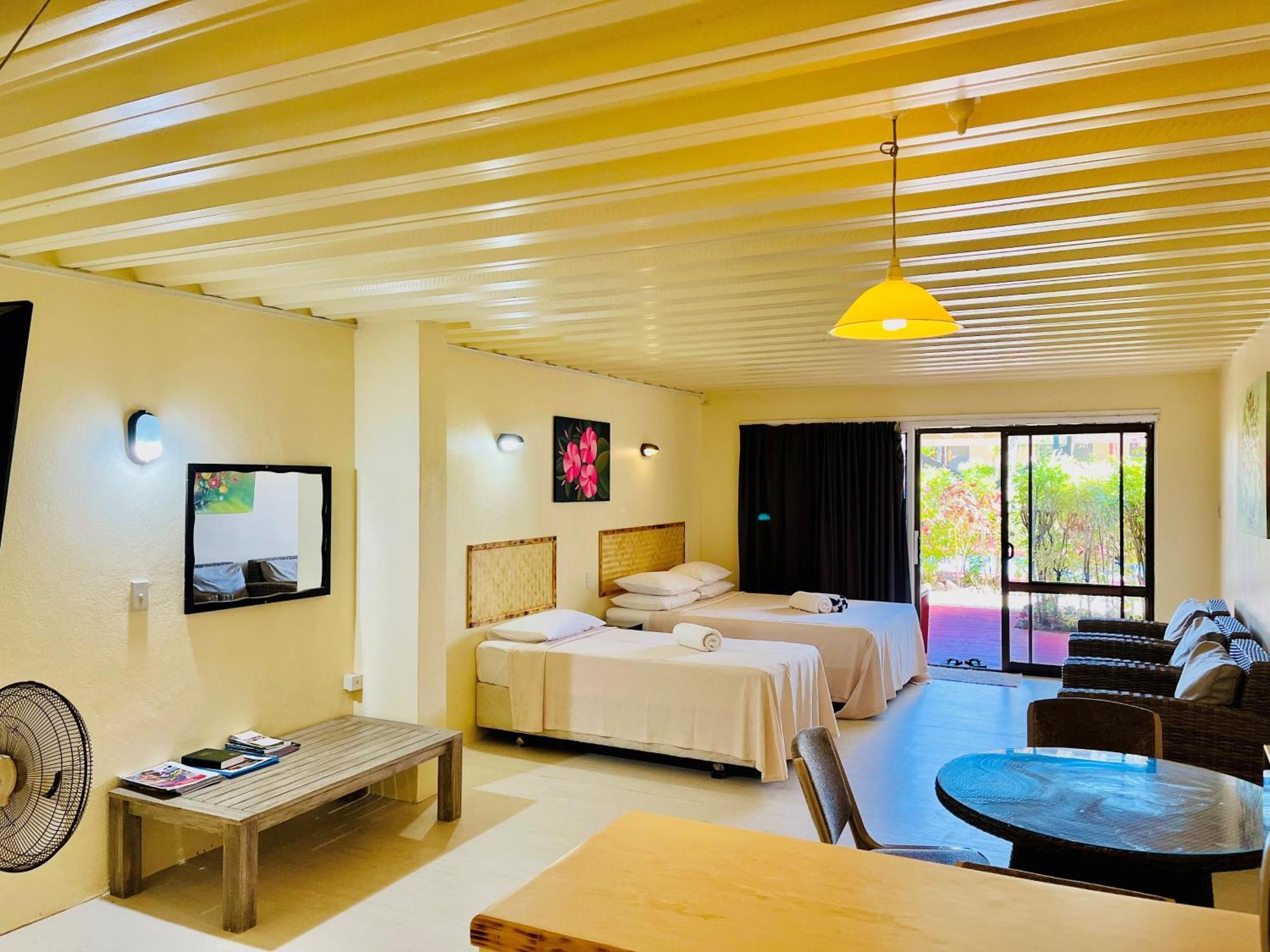 Kiikii Inn & Suites ราโรทองกา ภายนอก รูปภาพ