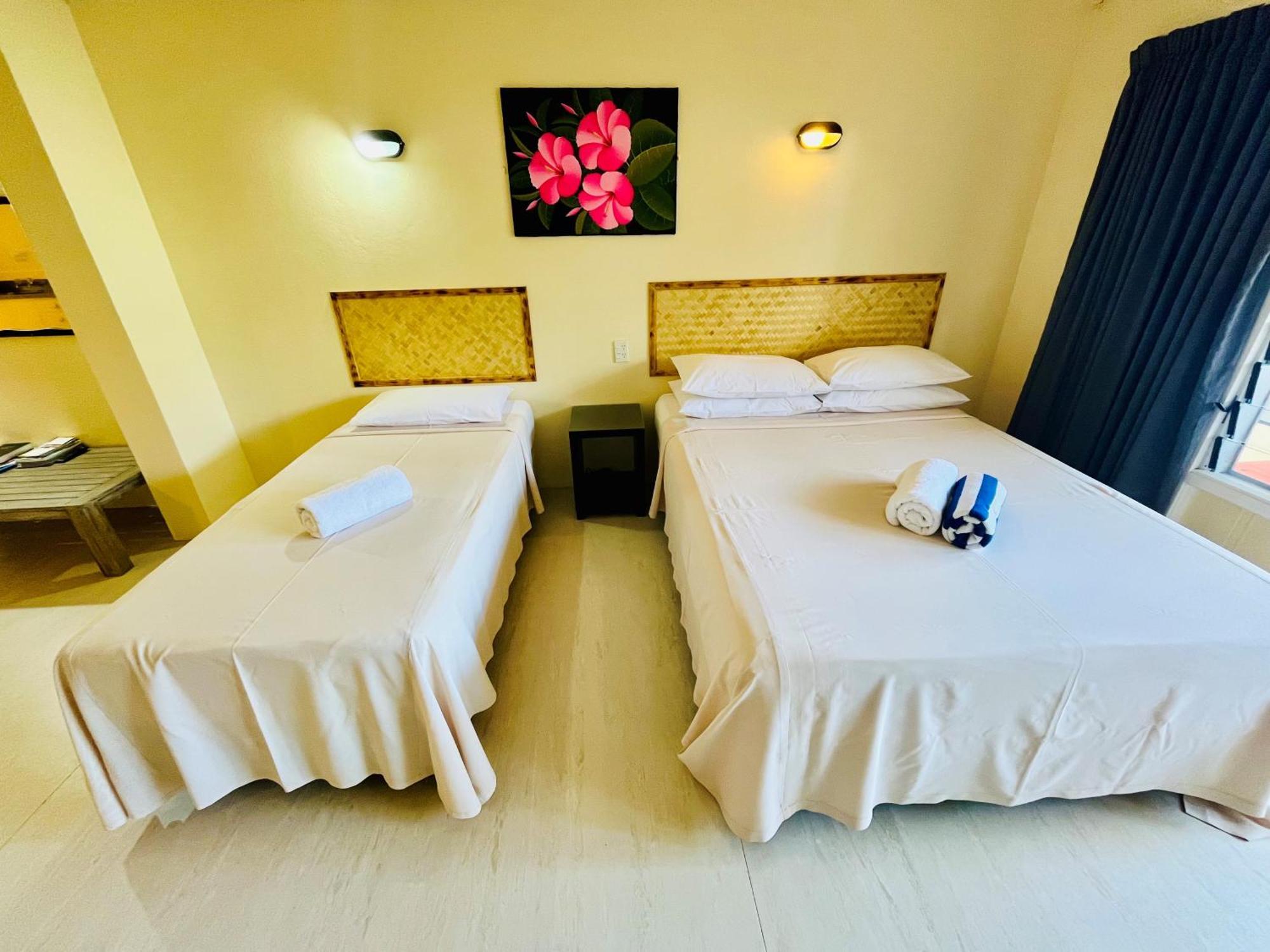 Kiikii Inn & Suites ราโรทองกา ภายนอก รูปภาพ
