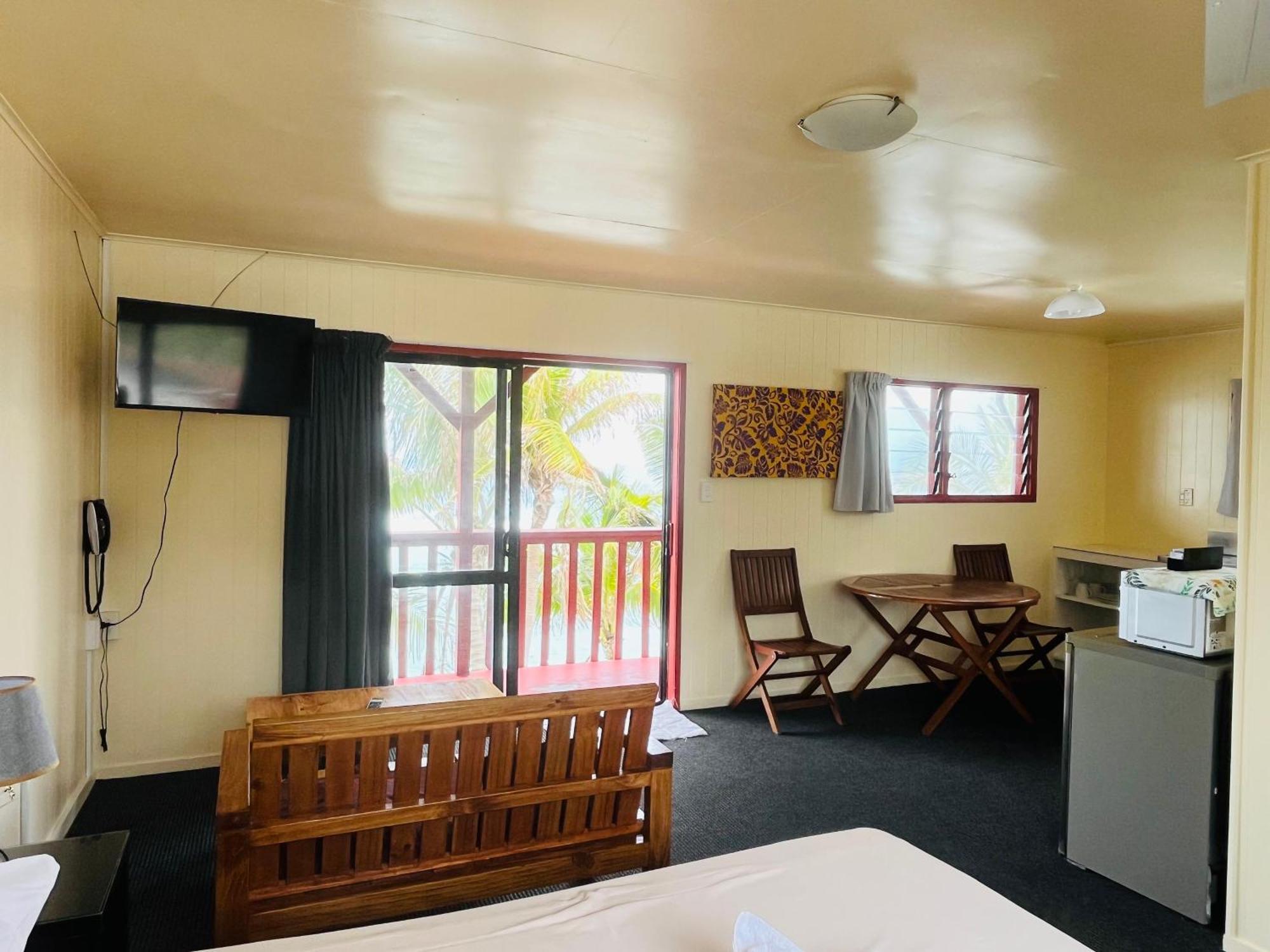 Kiikii Inn & Suites ราโรทองกา ภายนอก รูปภาพ