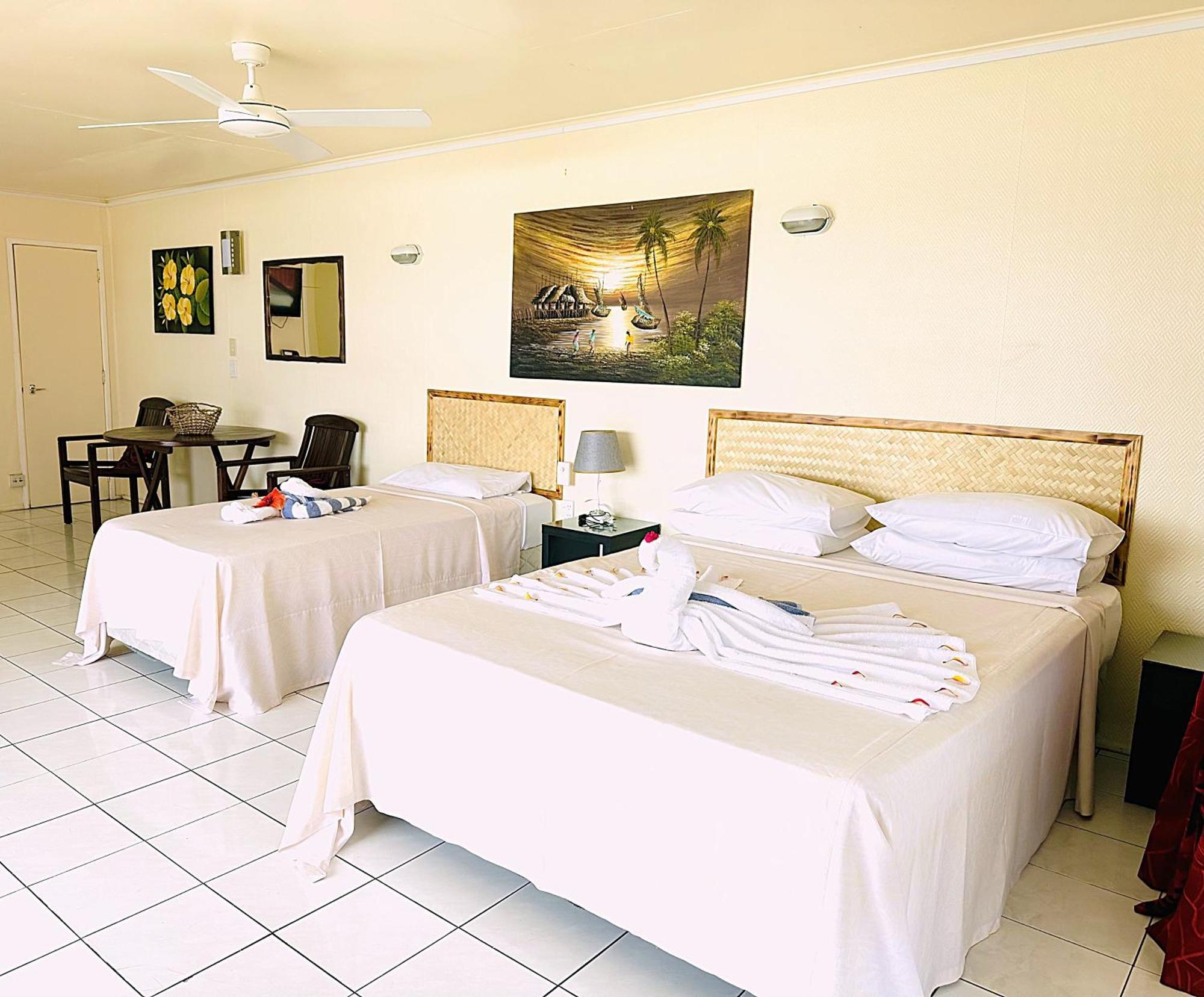 Kiikii Inn & Suites ราโรทองกา ภายนอก รูปภาพ