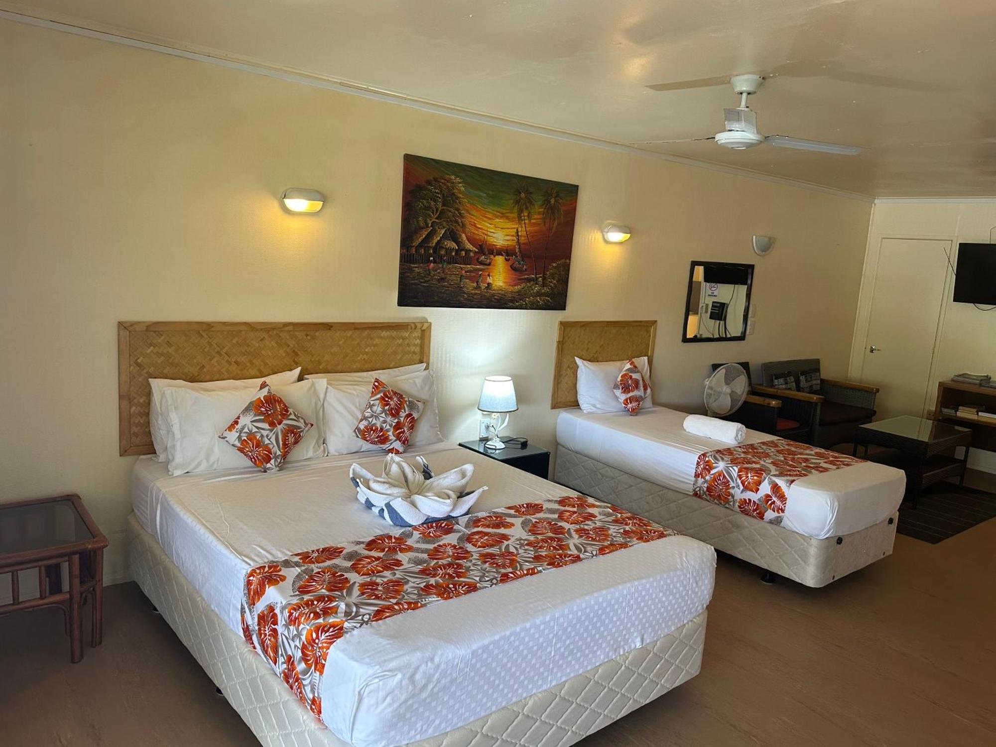 Kiikii Inn & Suites ราโรทองกา ภายนอก รูปภาพ